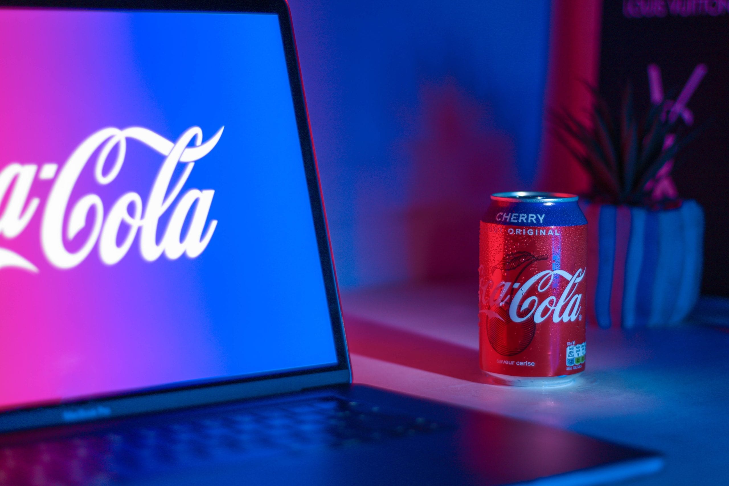 Marketing psychology: coca-cola branding